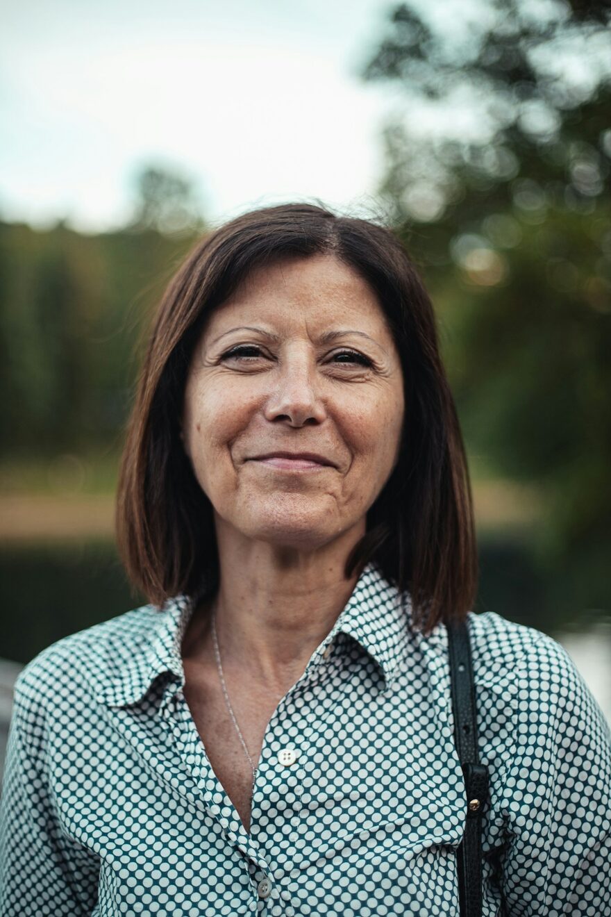 Hélène Garnier, voyante directe par téléphone à Lyon depuis 1998